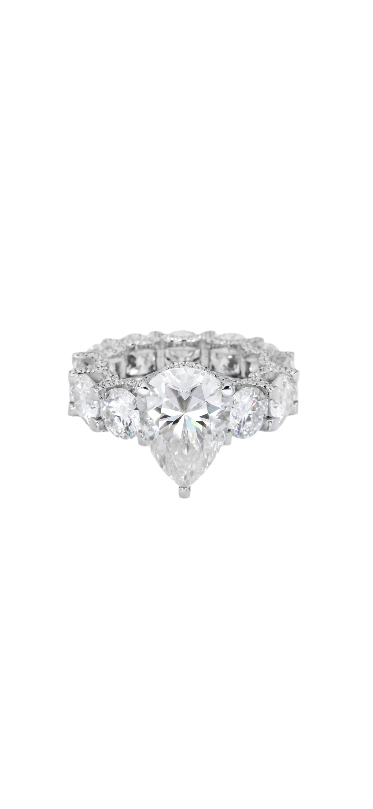 17CT size 7.5 Engagement Ring